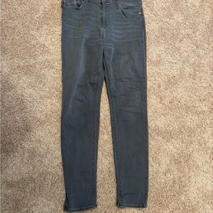 NWOT Hudson Dark Gray Skinny Jeans